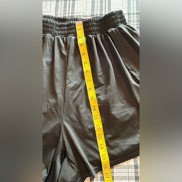 3X - Shein Tulip Shorts - Picture 3 of 4